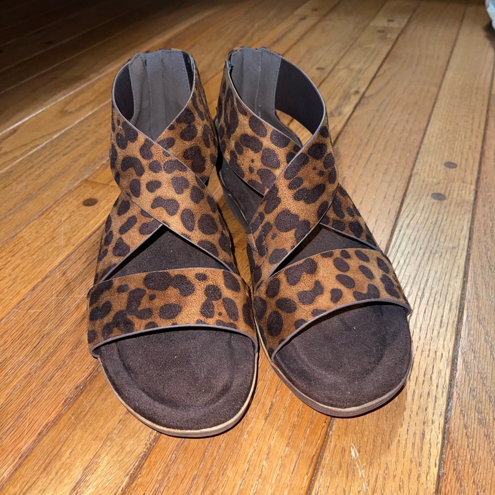 Pierre Dumas Leopard Print Wedge Sandal - NWOT!